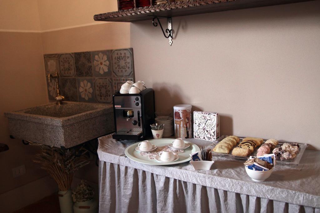 Locanda Antico Casale チェゼナーティコ エクステリア 写真