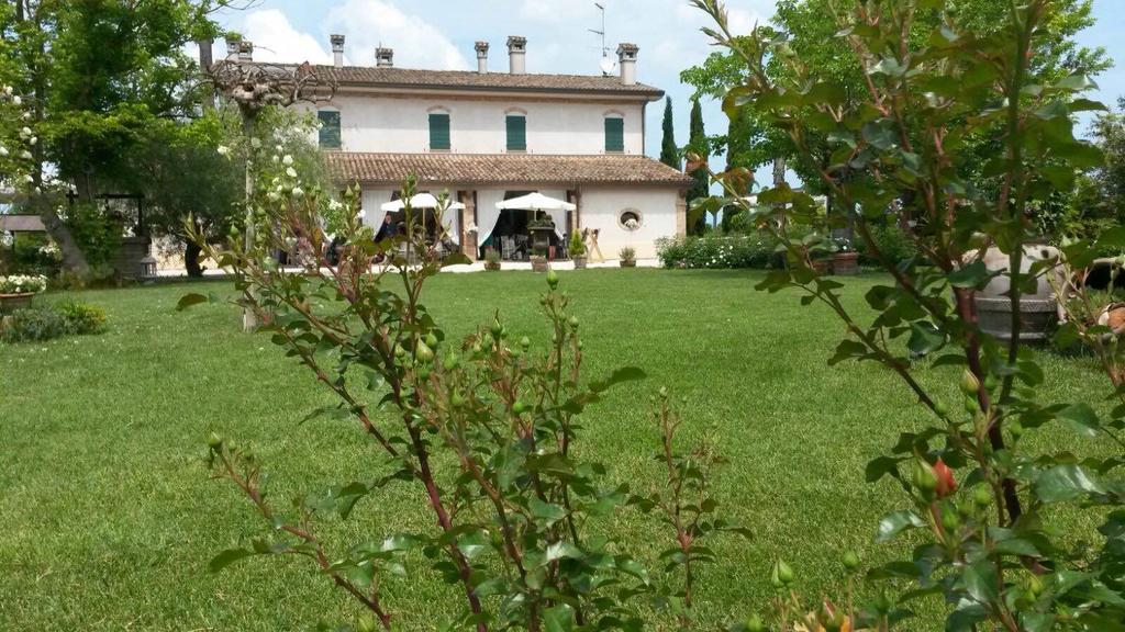 Locanda Antico Casale チェゼナーティコ エクステリア 写真